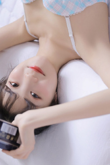 欧产日产国色天香水蜜桃